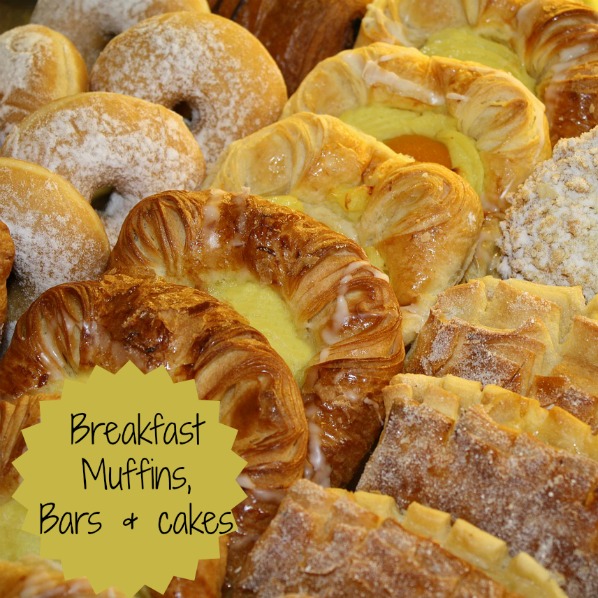 Frühstücksgebäck - Muffins, Kuchen und Riegel in Hülle und Fülle