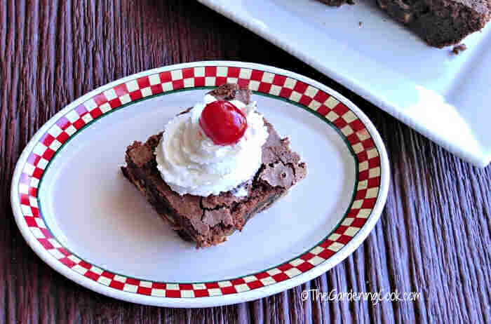 Brownies Low Kalori dijieun kalawan Diet Dr Pepper - Slimmed Turun Dessert