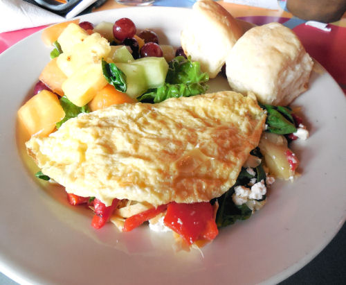 Omelette ກເຣັກກັບ Artichokes ແລະເນີຍແຂງ Feta